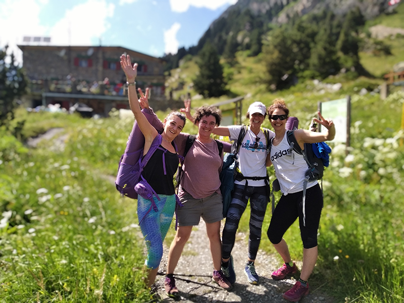 Yoga-Trek Aventura Retiro Benasque Pirineos
