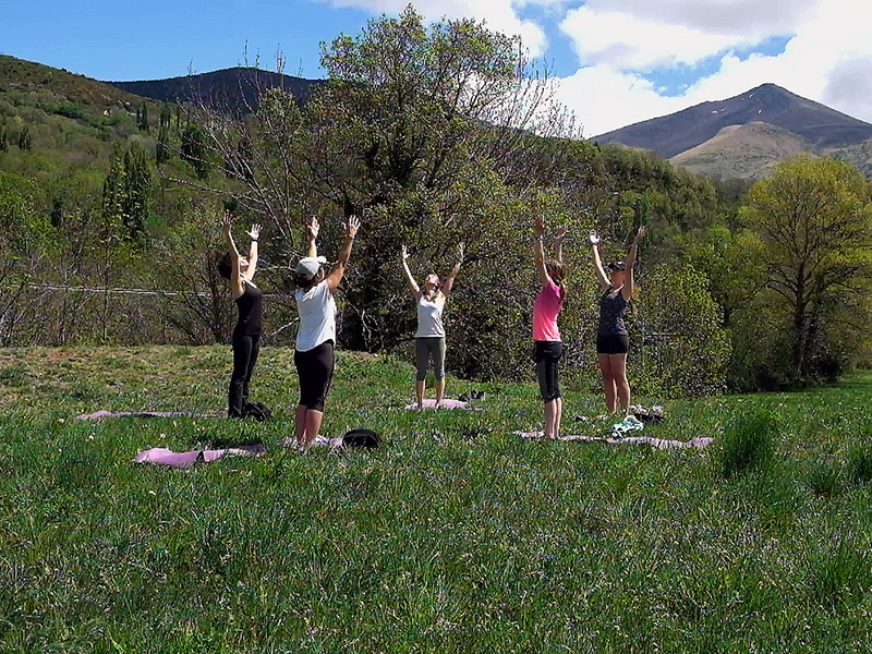 Yoga-Trek Bienestar Retiro Benasque Pirineos
