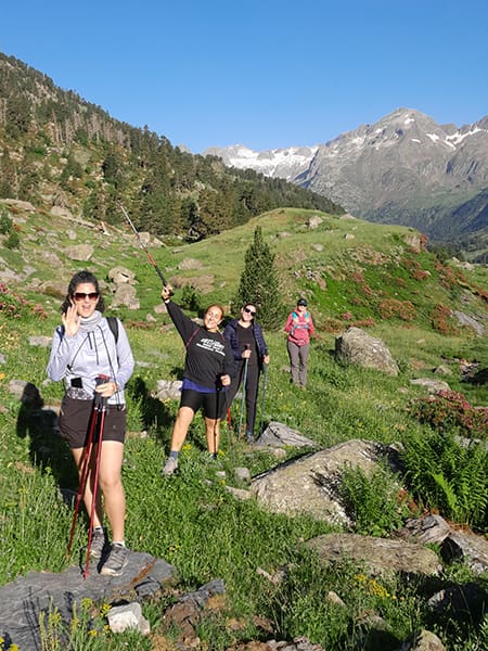 Yoga-Trekking Aventura Retiro Benasque Pirineos